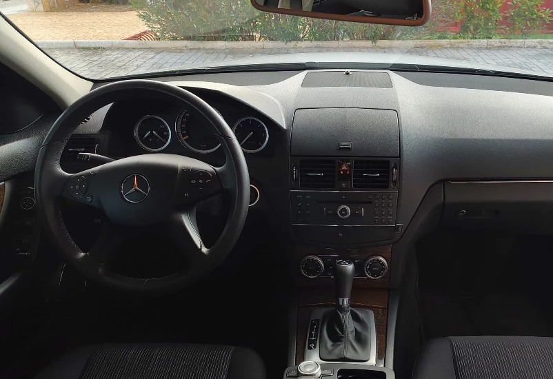 Mercedes-Benz C220 CDi (2007) — caso real de Carblau